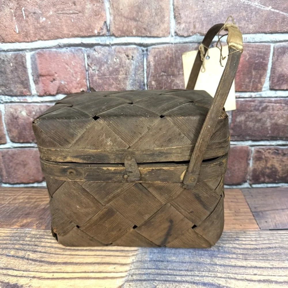 Antique Early 1900's Woven Split Wood Picnic Basket Hinged‎ Primitive Americana
